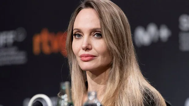 Angelina Jolie'nin Cesur Kararı: Memelerimi Aldırdım, Pişman Değilim!