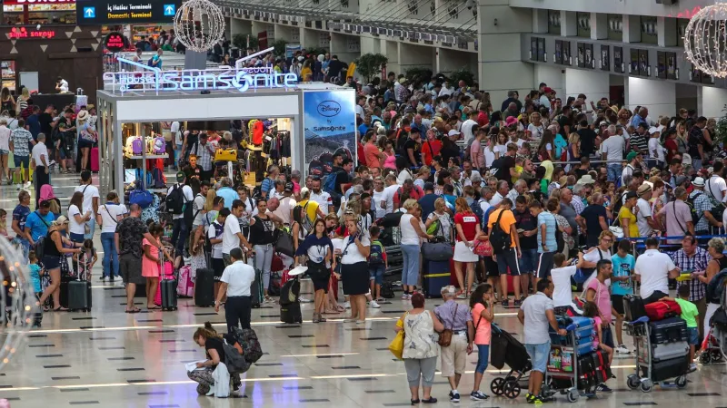 Antalya turizmi 3 milyonu geçti