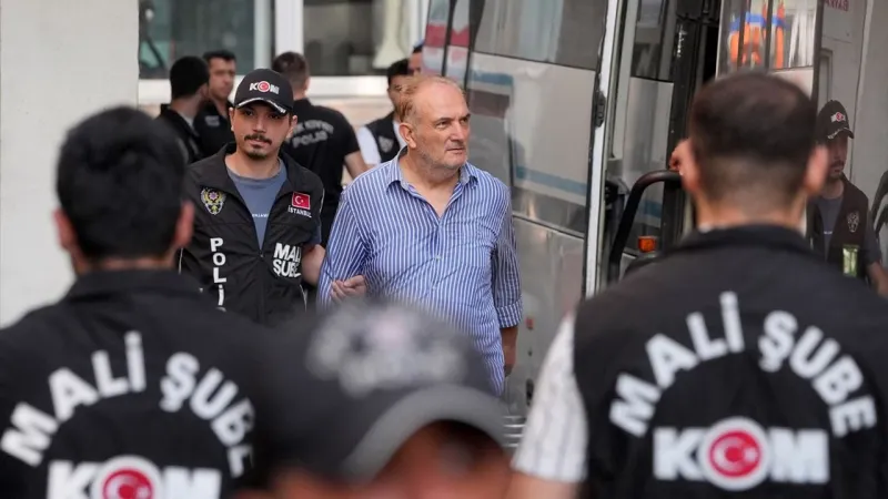 Aziz İhsan Aktaş suç örgütü soruşturmasında yakalanan zanlılar adliyede