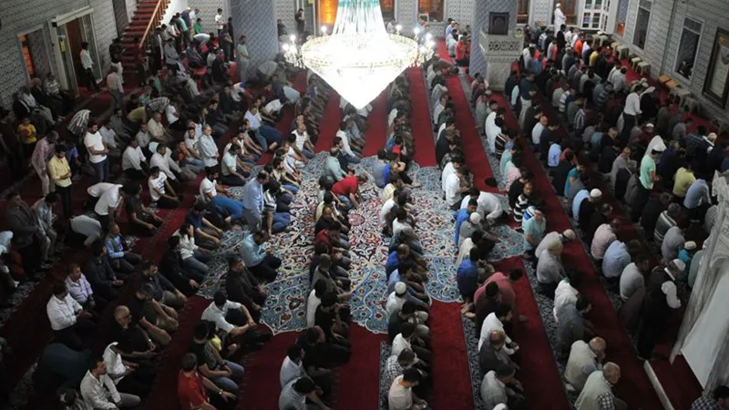 Bayram namazı saat kaçta, ne zaman kılınacak?