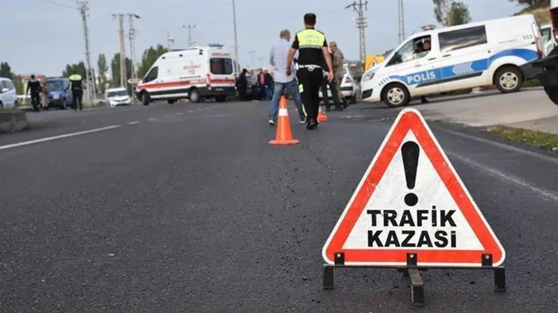 Bayram tatilinde meydana gelen kazalarda 44 kişi hayatını kaybetti