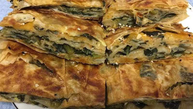 Böreğinizin Üstü Artık Sönmeyecek! İşte Lokanta Usulü Börek Sırları