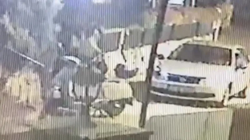 Büyükçekmece'de Hesap Kavgası! Restoran Müdürü Vuruldu!