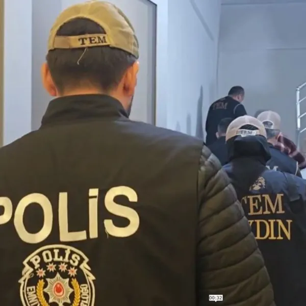 DEAŞ ve FETÖ operasyonu: 18 gözaltı