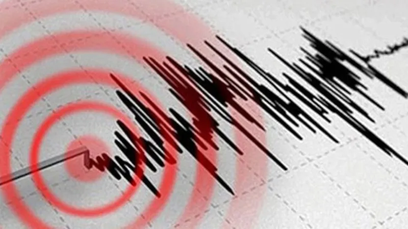 Ege'de Korkutan Deprem! Girit Sallandı, Datça Hissedildi