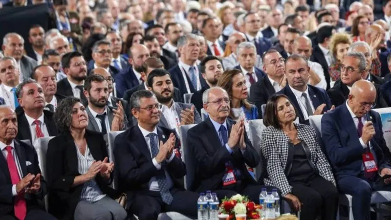 Fatih Altaylı: Özgür Özel'i Erdoğan’dan daha fazla zorlayanlar içerdeki AKP’liler
