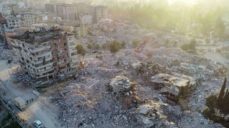 Gökyüzü gri, umut soluk! Depremin verdiği görünmeyen hasar