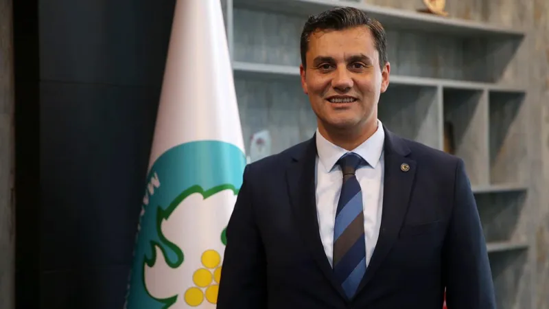 Ferdi Zeyrek Yoğun Bakımda! Kritik Süreç Devam Ediyor Mu?