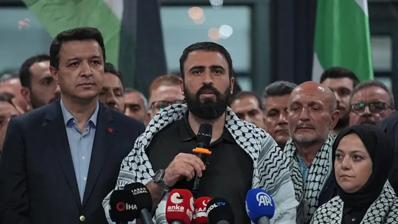 İsrail'in Özgürlük Filosu'nda yaptığı yasa dışı baskınla alıkoyduğu 3 Türk milletvekili yurda döndü
