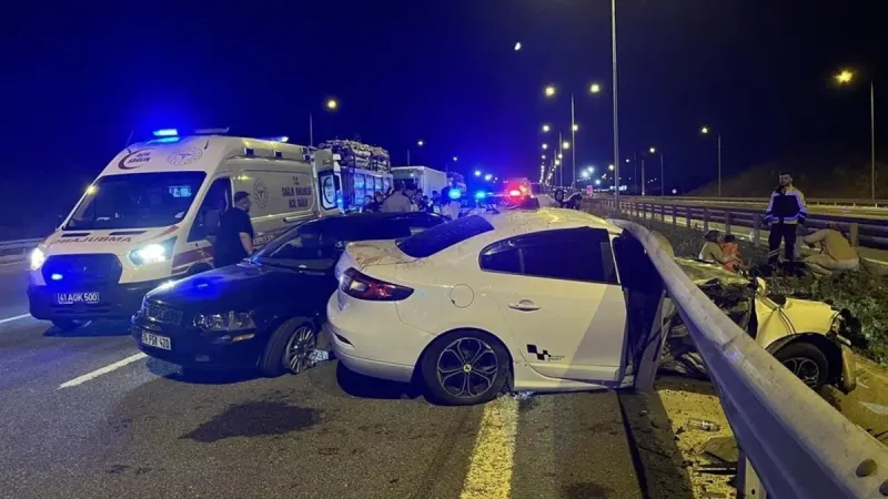 Kuzey Marmara'da feci kaza: 4'ü çocuk 12 yaralı