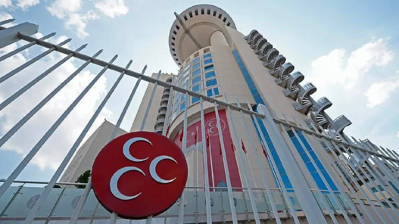 MHP'nin bayramlaşma programında DEM Parti var, CHP yine yok