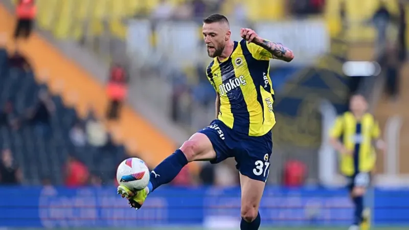 Skriniar'dan Şok Sözler: Fenerbahçe'ye Veda mı Ediyor?