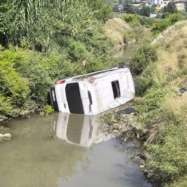 Minibüs Dehşeti! Hatay'da Dereye Uçtu: İşte O Anlar!