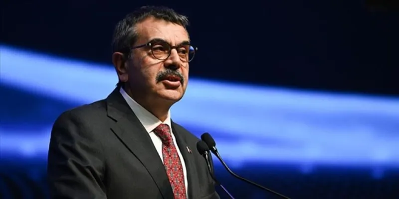 4+4+4 Sistemi Kalkıyor mu? Bakan Tekin'den Şok Açıklama!