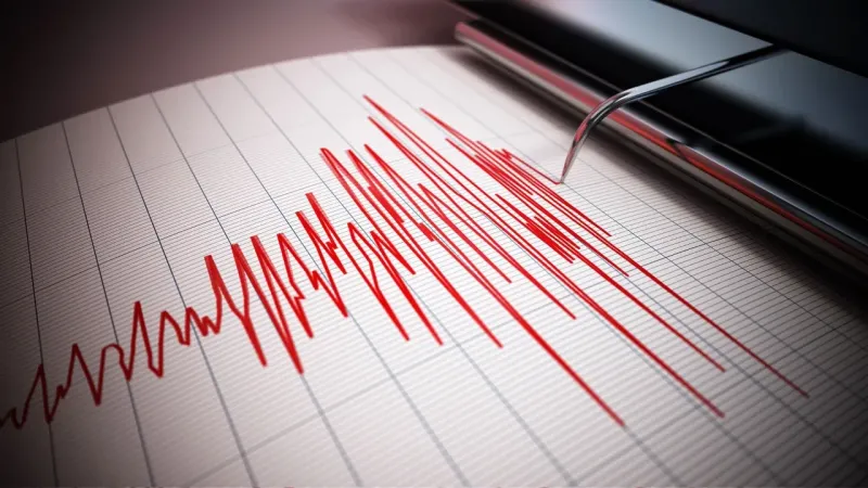 Antalya'da Korkutan Deprem! Kumluca Sallandı!