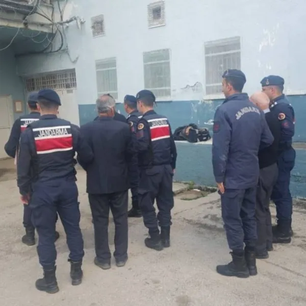 Kastamonu'da Şok Baskın! 4 Firari Hükümlü Nereye Kaçıyordu?