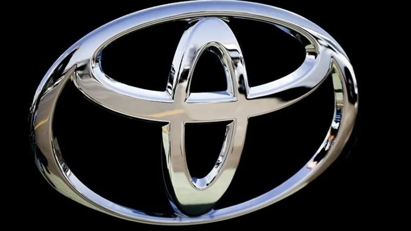 Toyota'dan Yeni Hafif Ticari Araçlar: Fiyatlar Şaşırttı!