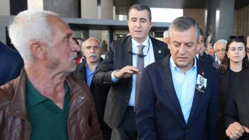 Özgür Özel'e Saldırı Soruşturması: Korumalar Görevde Kalacak Mı?