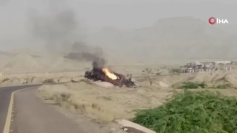 Pakistan'da Feci Kaza: Otobüs ve Tanker Çarpıştı! Ölüler Var