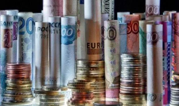 Dolar Rekor Kırdı! Serbest Piyasada Döviz Fiyatları Şok Etti!