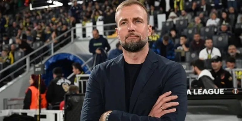 Stuttgart'ın hocasından Fenerbahçe itirafı
