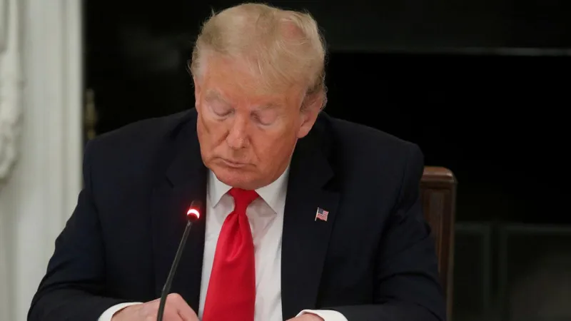 Trump'tan AB'ye Şok Tarife Kararı! Tarih Ertelendi mi?