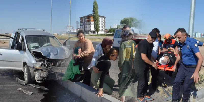 YKS'ye giderken facia: 1 ölü, 3 ağır 10 yaralı