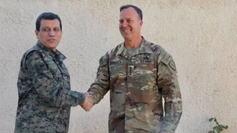 YPG başsız İsrail "Goril"siz kaldı! CENTCOM komutanı Kurilla görevi devretti... Adım attığı her yeri karıştırıyordu